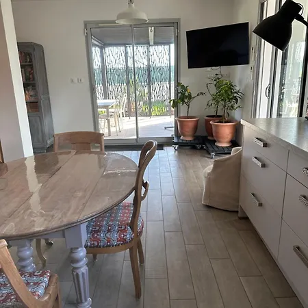 Bienvenue Chez Eve En Bourgogne 2 *