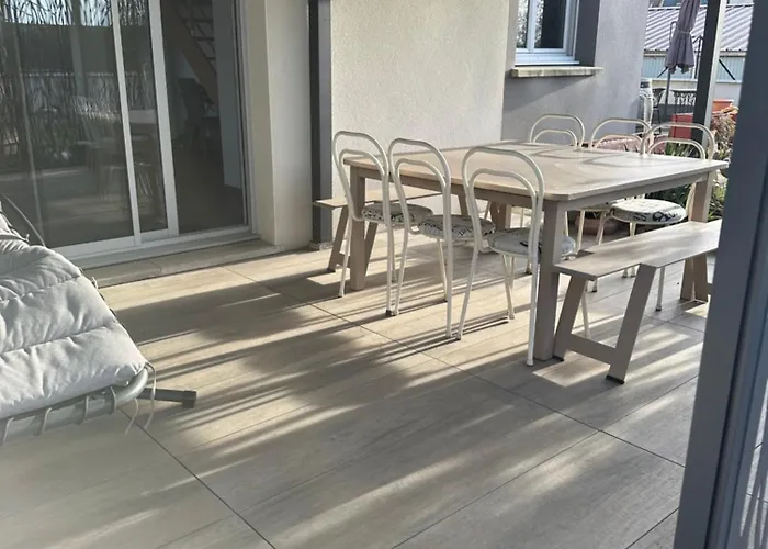 Homestay Bienvenue Chez Eve En Bourgogne 2 *