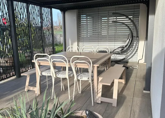 Bienvenue Chez Eve En Bourgogne 2 Pansiyon